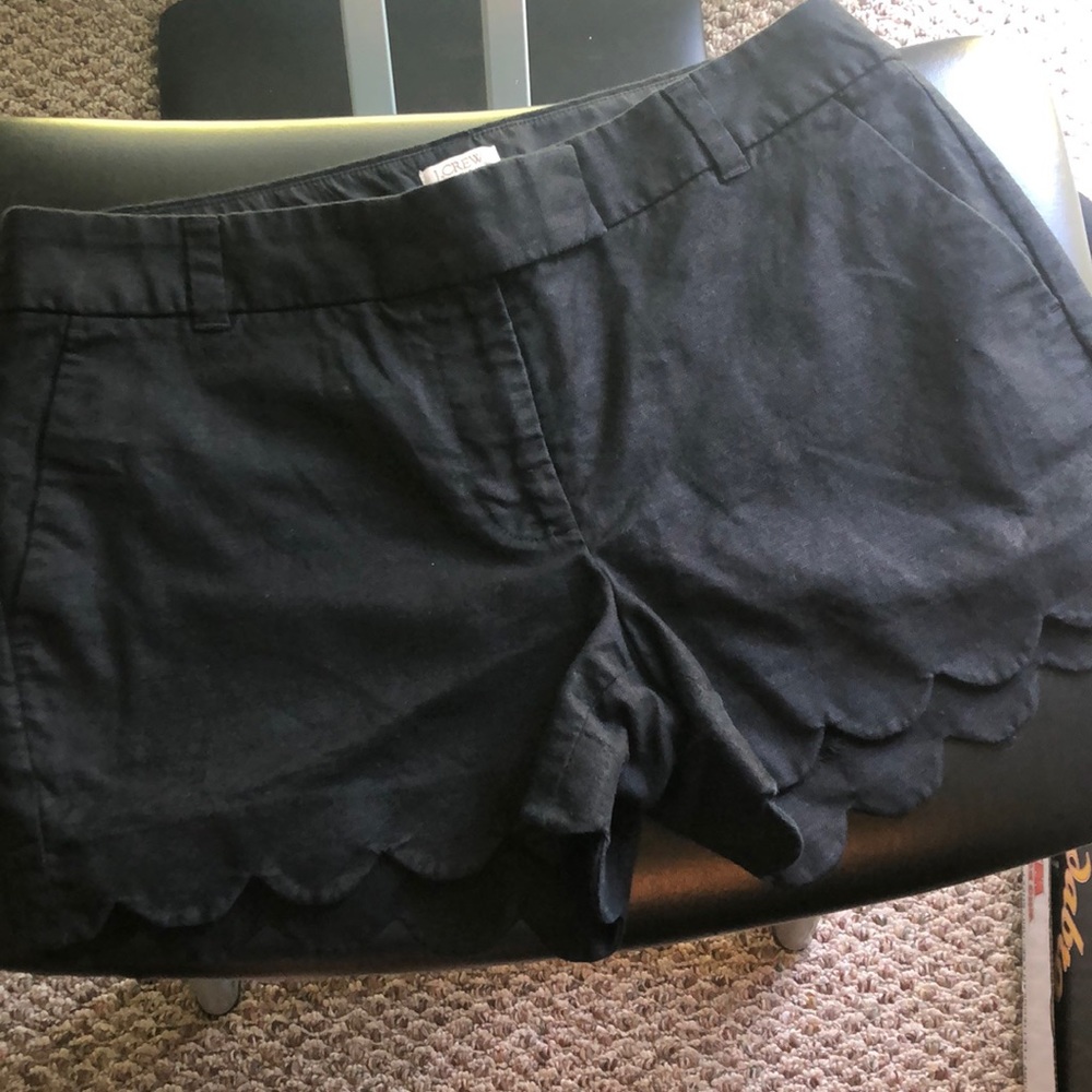 J Crew scallop hem short, like new!
